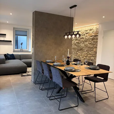 Hyronimus House Apartman Amblève